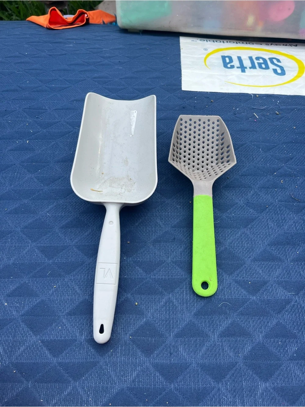 Plastic Scoop and Perforated Litter Scoop - White and Lime Green